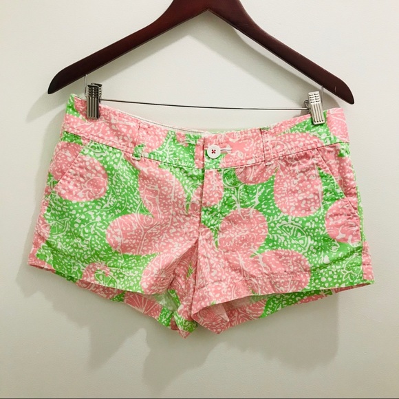 Lilly Pulitzer Pants - Lilly Pulitzer Walsh Shorts Limeade Cheat Ya 6 green pink white